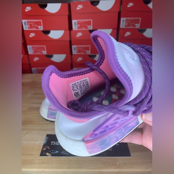 Human race pink glow - Picture 5 of 6